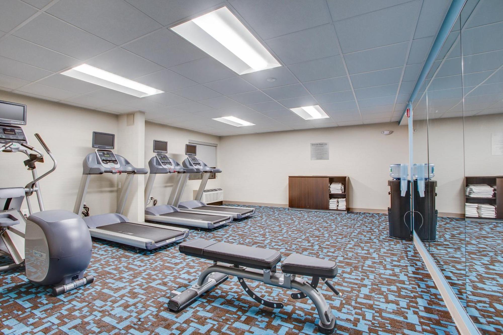 Fairfield Inn By Marriott Burlington Williston Dış mekan fotoğraf