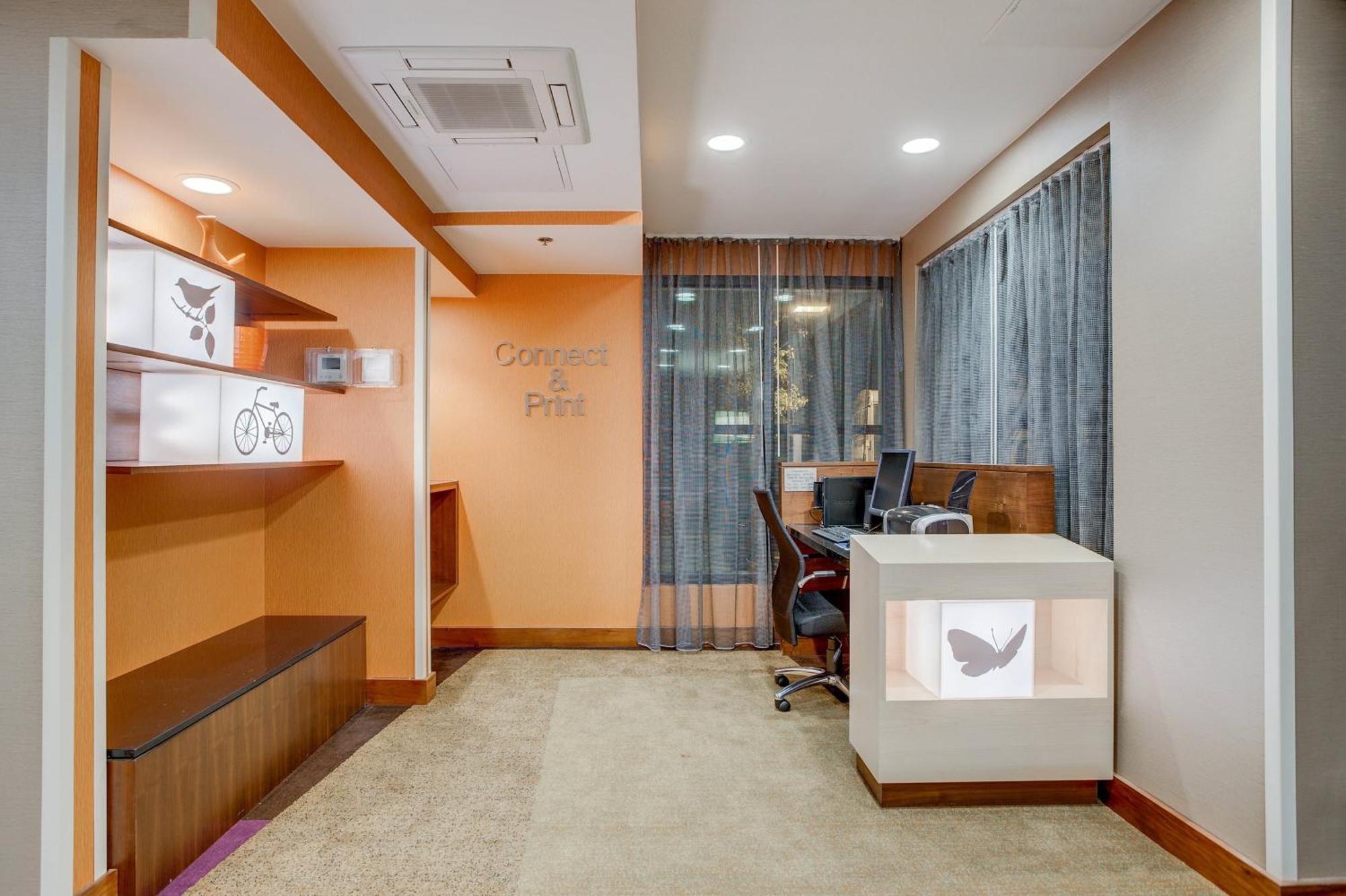 Fairfield Inn By Marriott Burlington Williston Dış mekan fotoğraf
