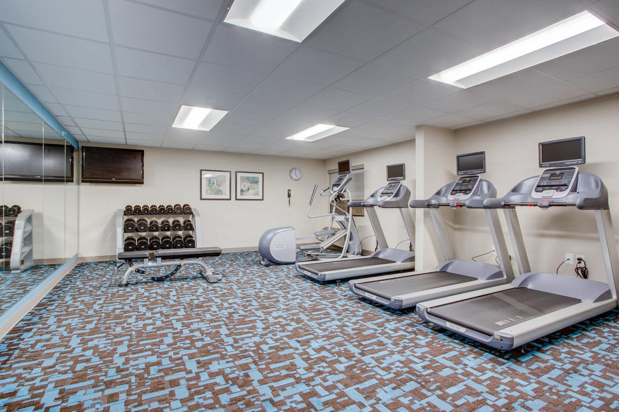 Fairfield Inn By Marriott Burlington Williston Dış mekan fotoğraf